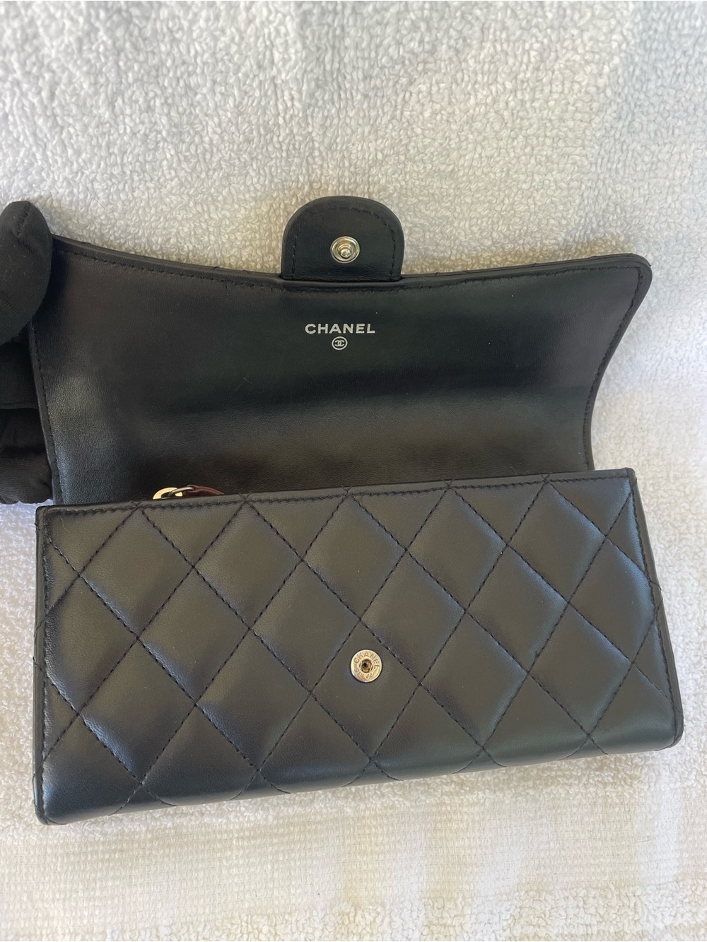 🖤AUTH. CHANEL CLASSIC FLAP LONG WALLET WITH SILVER TONE HARDWARE 🖤 - Picture 7 of 11